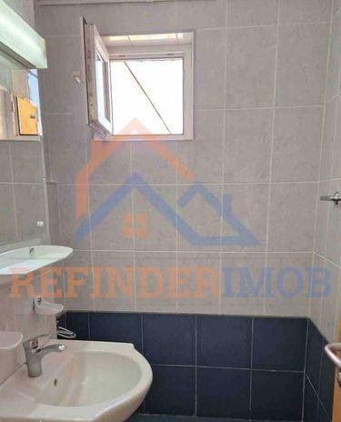 Obor, apartament de vanzare 3 camere.